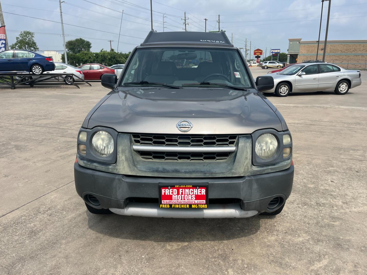 2004 GOLD /gray Nissan Xterra (5N1ED28T84C) , Automatic transmission, located at 14700 Tomball Parkway 249, Houston, TX, 77086, (281) 444-2200, 29.928619, -95.504074 - Photo#1